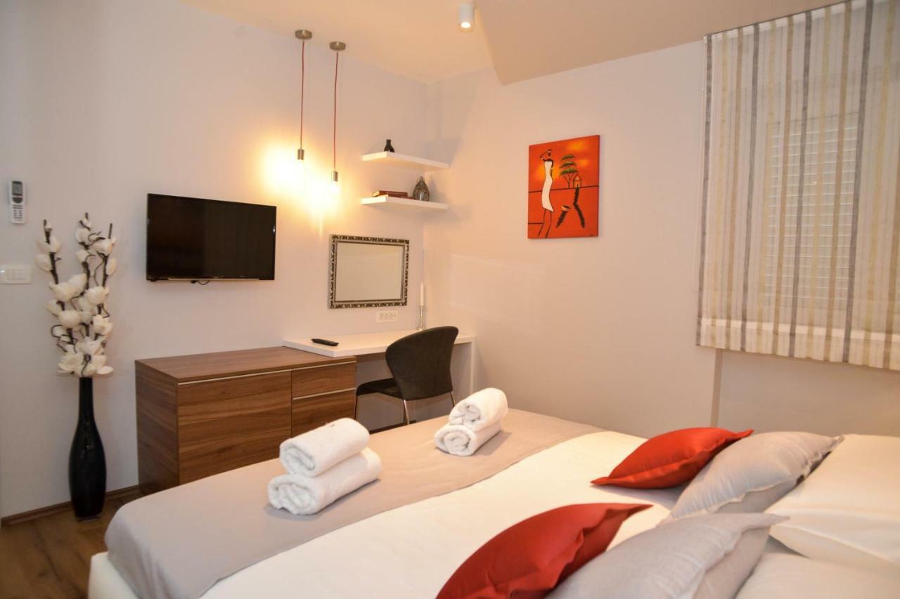 Guest House Crisogono Zadar Exteriör bild